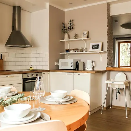 Upes Apartamentai II Su Kiemeliu Ir Baseinu Anykščiai Esterno foto