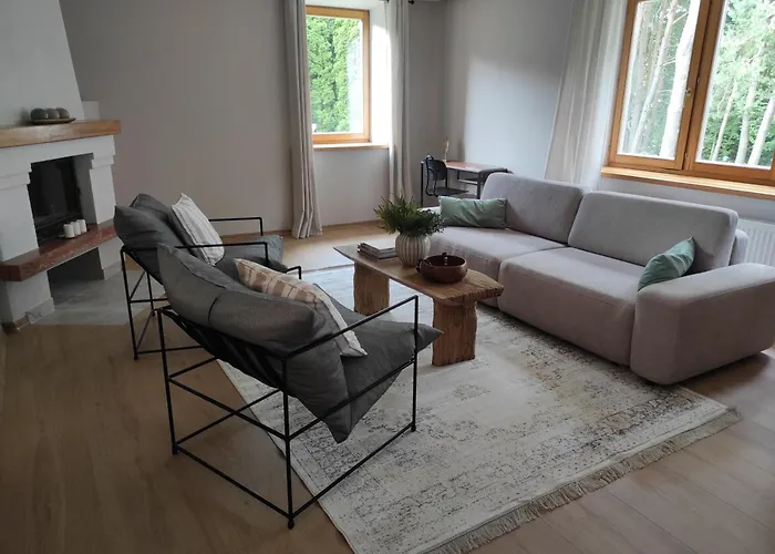 Upes Apartamentai II Su Kiemeliu Ir Baseinu